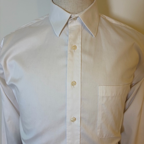 Kirkland Signature White Dress Shirt 16.5 34/35 Traditional Fit Non-Iron - Picture 3 of 10